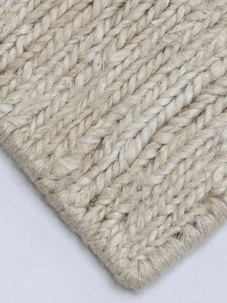 Serengeti Rug - Ivory - THE LOOM COLLECTION