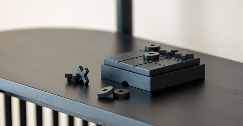 COFFEE TABLE XO GAME - BLACK - THE LOOM COLLECTION