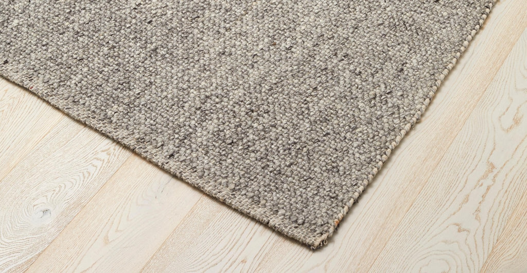 LOGAN RUG - FEATHER - THE LOOM COLLECTION