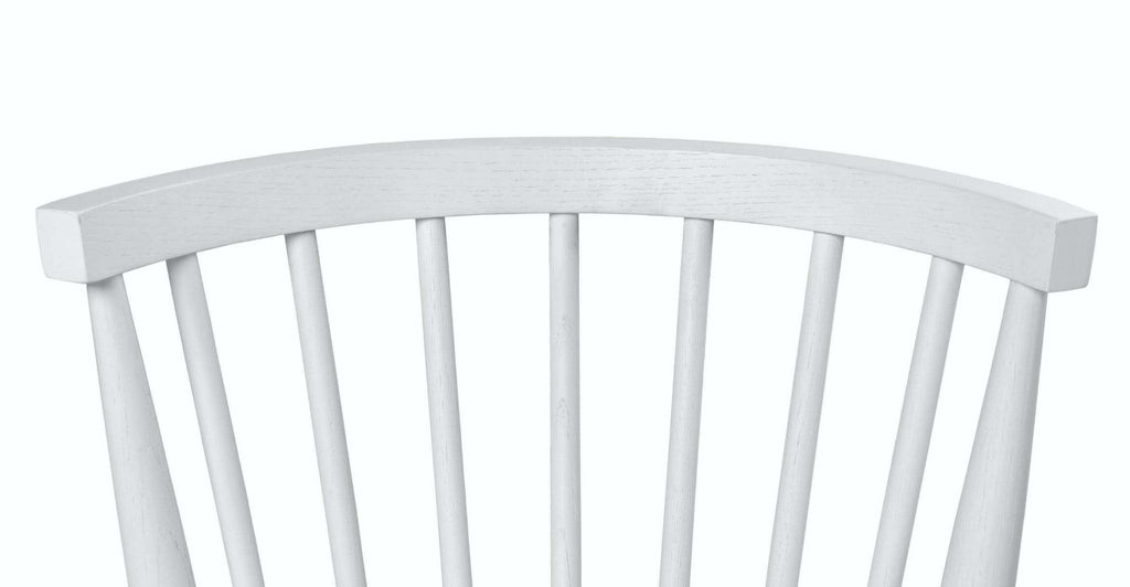 REQUIN CHAIR - WHITE.