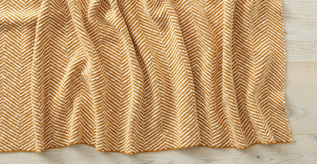 SOLANO THROW - AMBER - THE LOOM COLLECTION