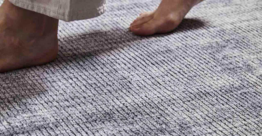 TRAVERTINE RUG - PEWTER - The Loom Collection – THE LOOM COLLECTION